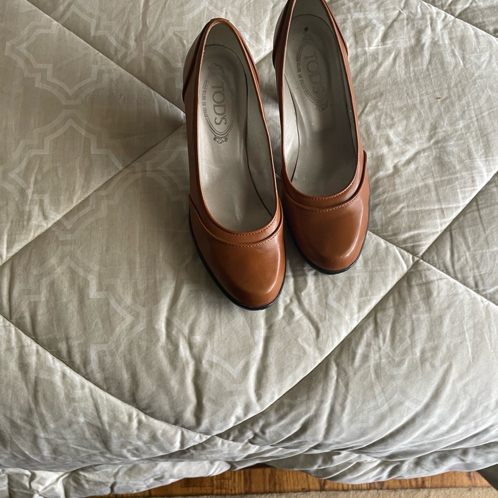 Womens shoes
